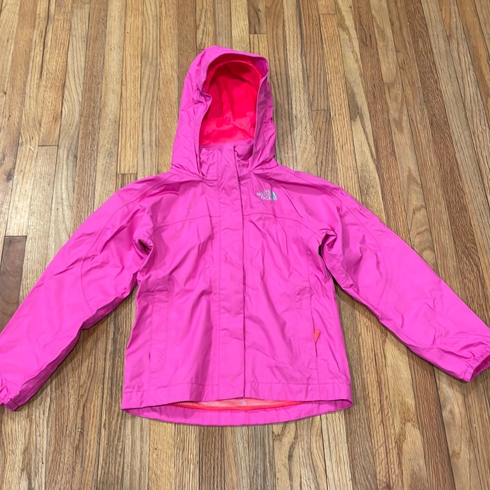 EUC The North Face Rain Jacket Size XS (6)